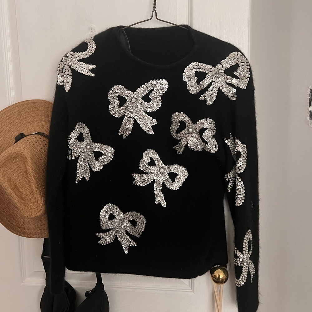 VINTAGE Sweater - Picture 2 of 4